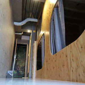 ピクニックホステル大阪 ホステル